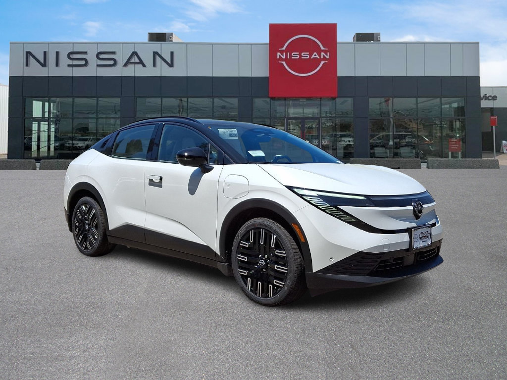 New 2026 Nissan Leaf Platinum+ w/ Cargo Package (Platinum+)