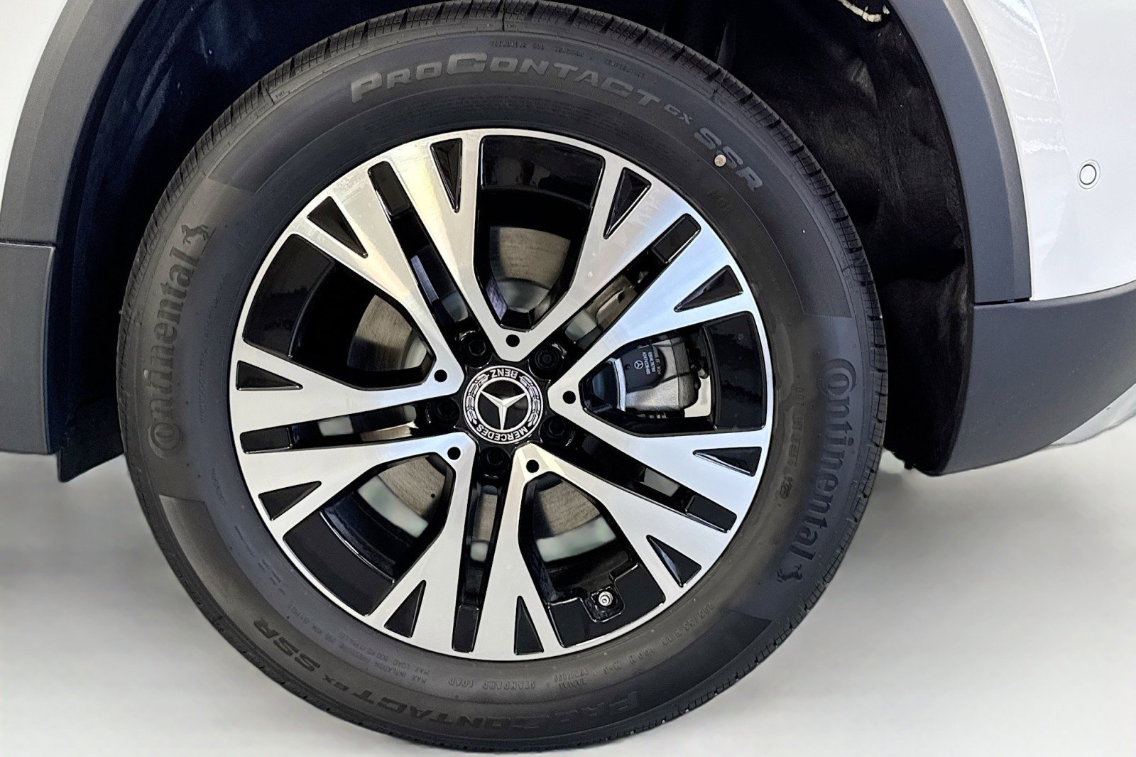 New 2025 Mercedes-Benz GLA 250 image 28