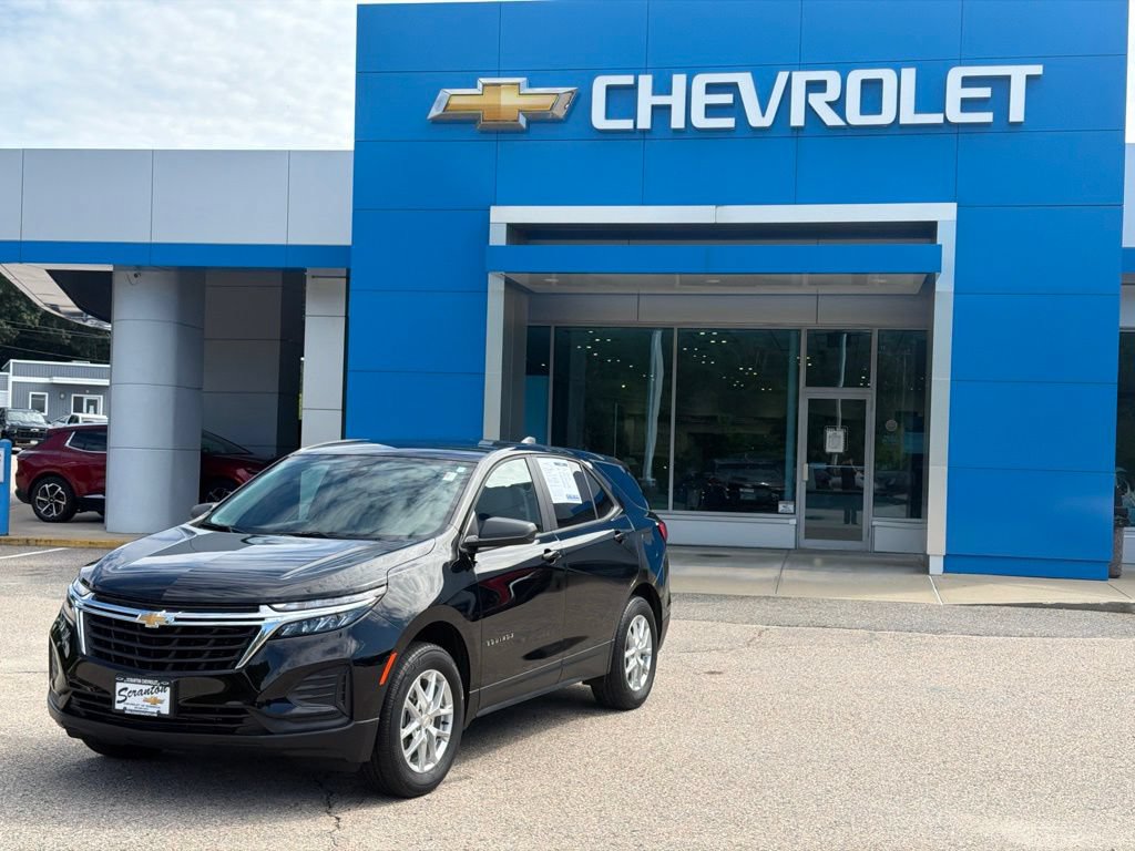 Used 2023 Chevrolet Equinox LS w/ LS Convenience Package AWD/4WD 360° Tour