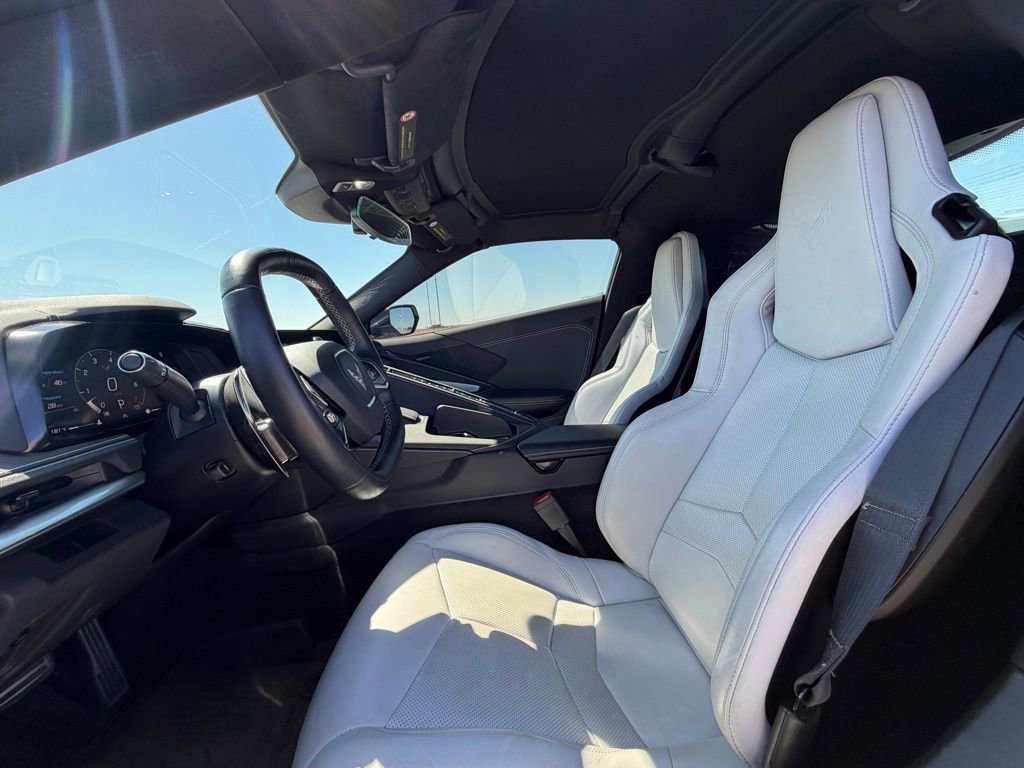 Used 2023 Chevrolet Corvette Stingray Coupe w/ 1LT image 4