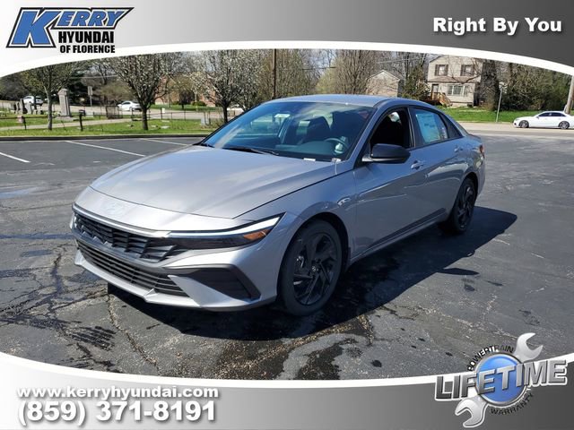 New 2026 Hyundai Elantra Sport image 2