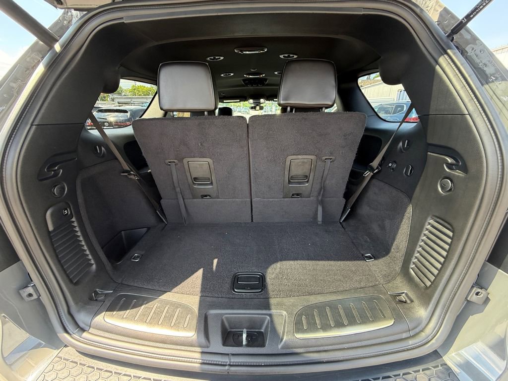 Used 2021 Dodge Durango R/T w/ Tow 'N Go Package AWD/4WD image 25