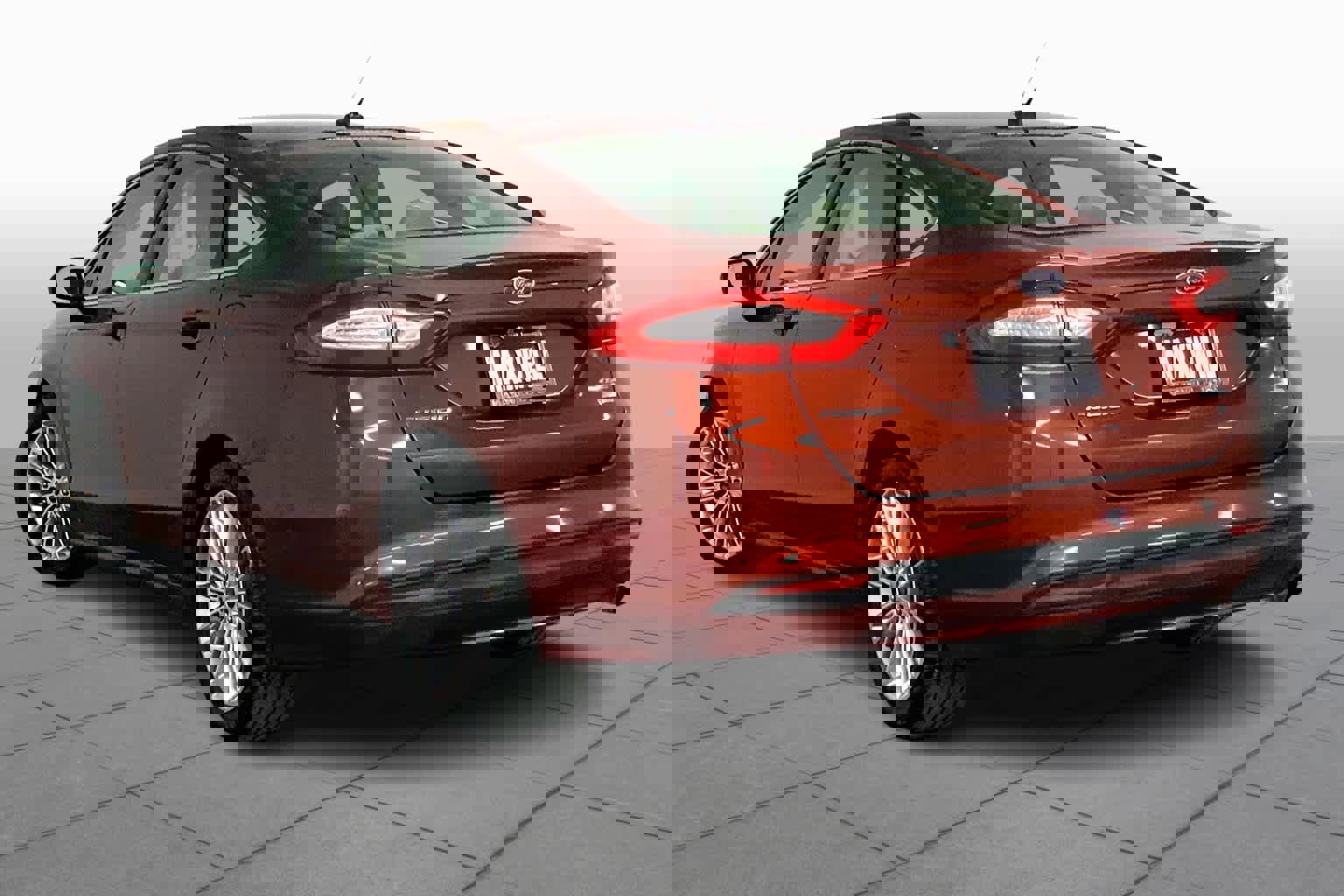 Used 2014 Ford Fusion SE w/ Equipment Group 202A image 10