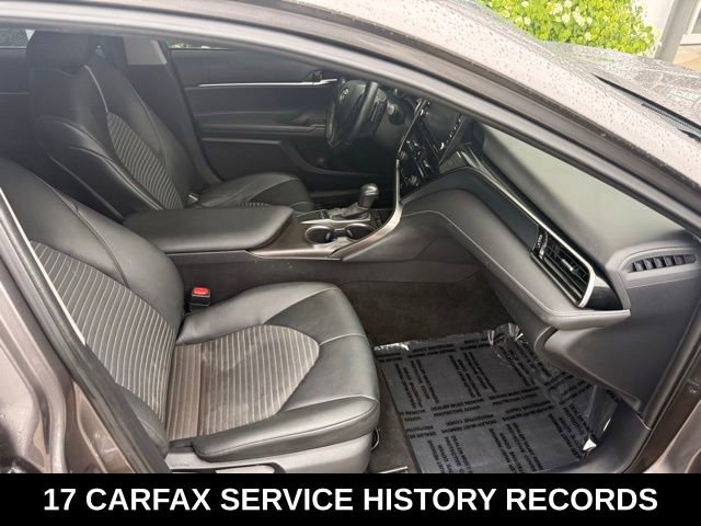 Used 2022 Toyota Camry SE w/ Audio Upgrade Package FWD image 13