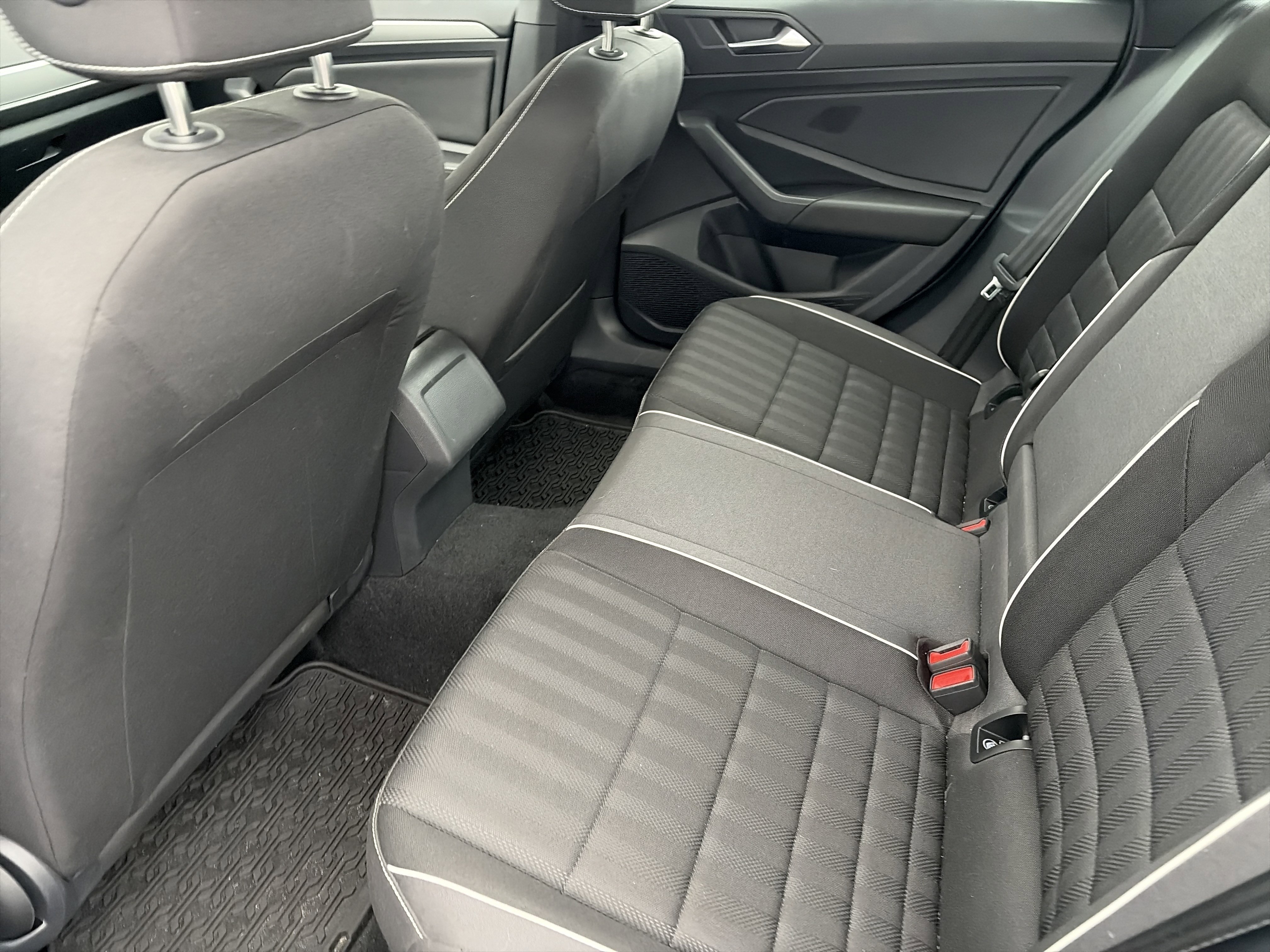 Used 2024 Volkswagen Jetta Sport image 12