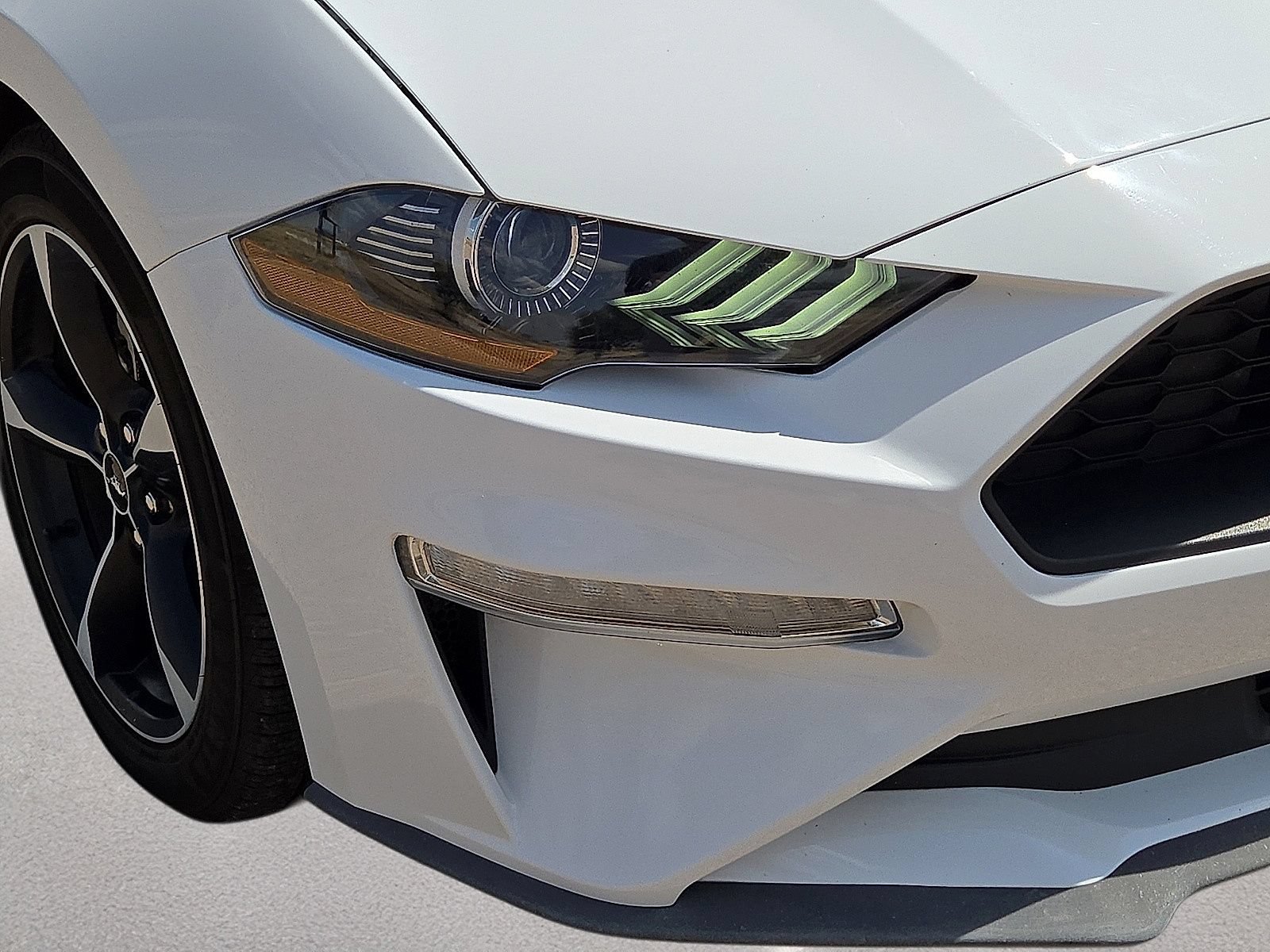 Used 2021 Ford Mustang Coupe w/ Equipment Group 101A RWD image 9