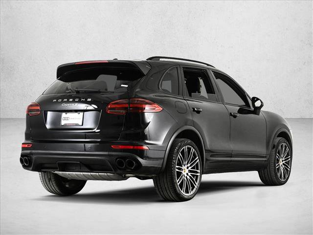 Used 2016 Porsche Cayenne S image 5