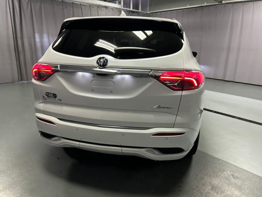 Used 2023 Buick Enclave Avenir w/ Avenir Technology Package AWD/4WD image 6