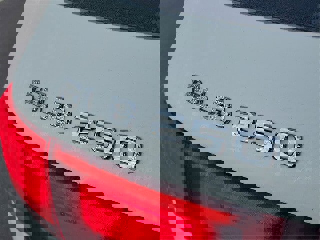 Used 2021 Mercedes-Benz GLB 250 4MATIC image 6