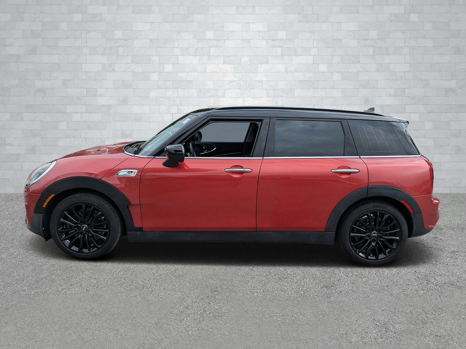 Used 2022 MINI Cooper Clubman S image 8