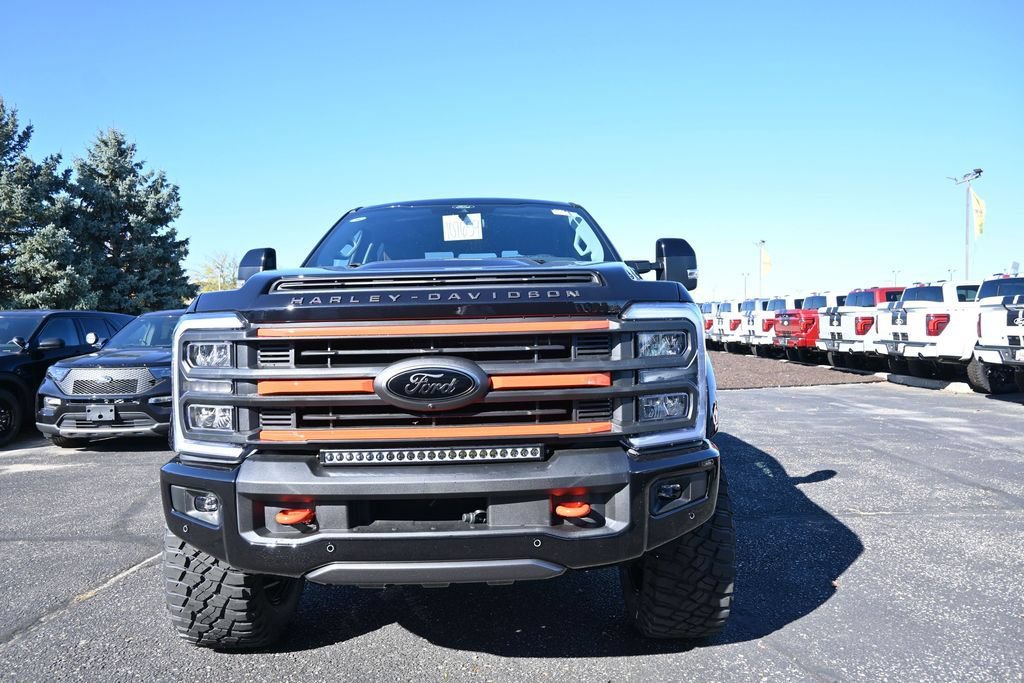 New 2026 Ford F250 Lariat w/ Black Appearance Package AWD/4WD image 3