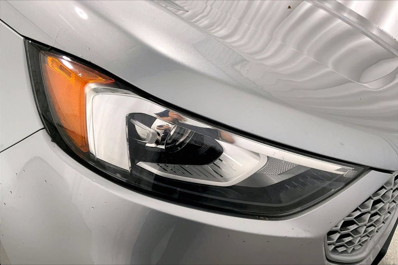 Used 2023 Ford Edge SE AWD/4WD image 12