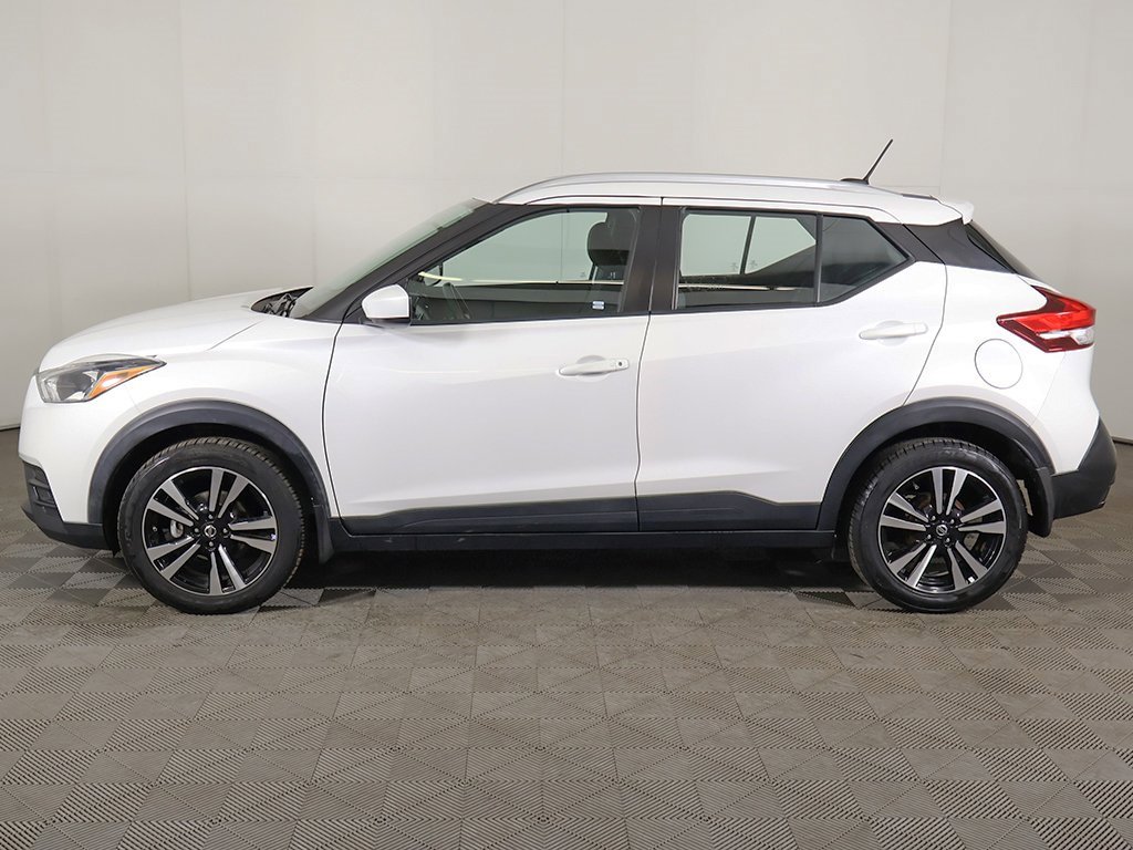 Used 2019 Nissan Kicks SV image 14