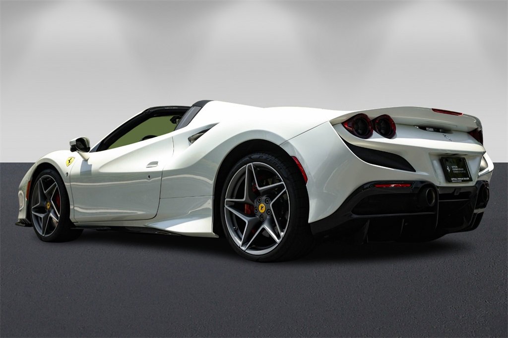 Certified 2022 Ferrari F8 Tributo image 5