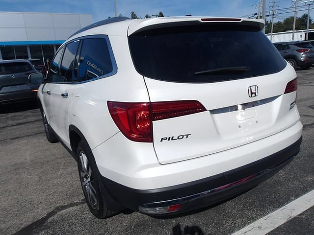 Used 2017 Honda Pilot Touring image 5