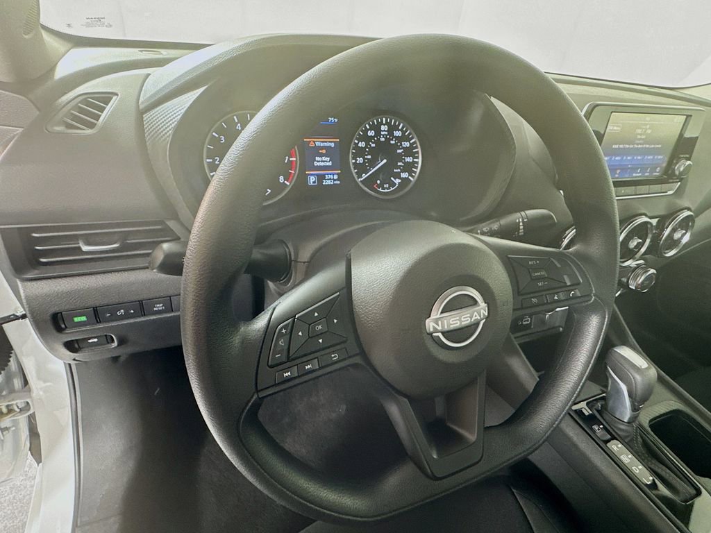 Used 2025 Nissan Sentra S FWD image 11