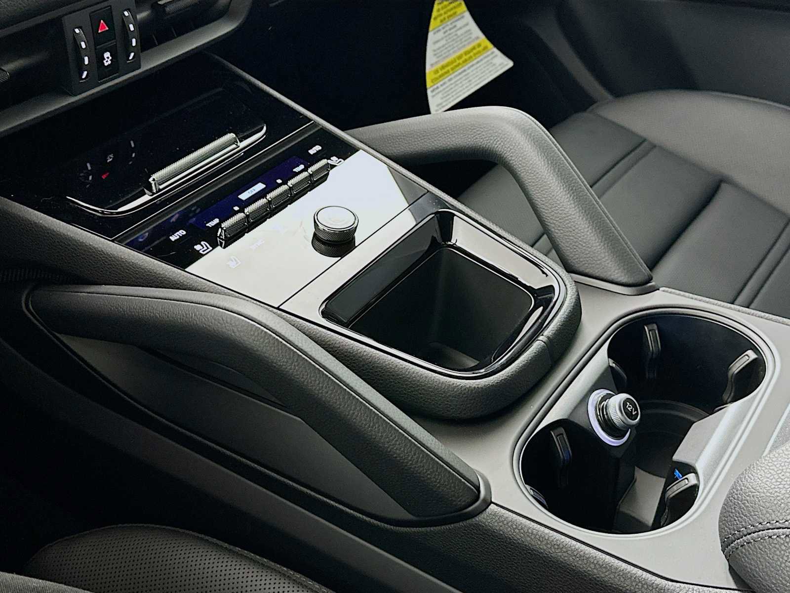 New 2026 Porsche Cayenne S image 20