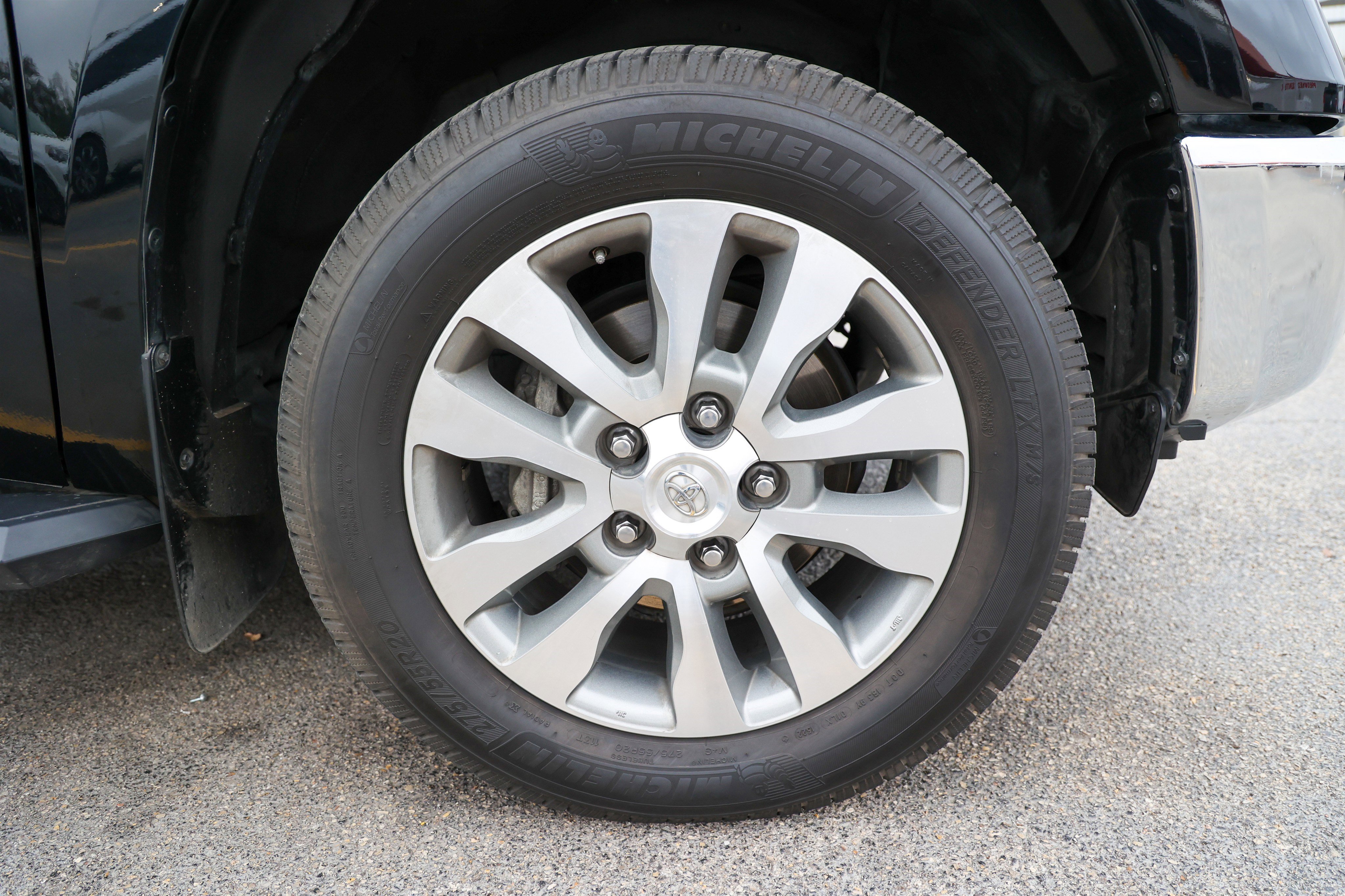 Used 2017 Toyota Tundra Limited image 14