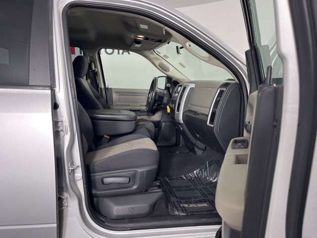 Used 2010 Dodge Ram 1500 Truck SLT image 29
