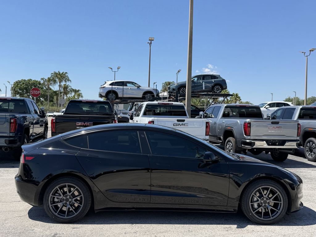 Used 2023 Tesla Model 3 Long Range AWD/4WD image 4