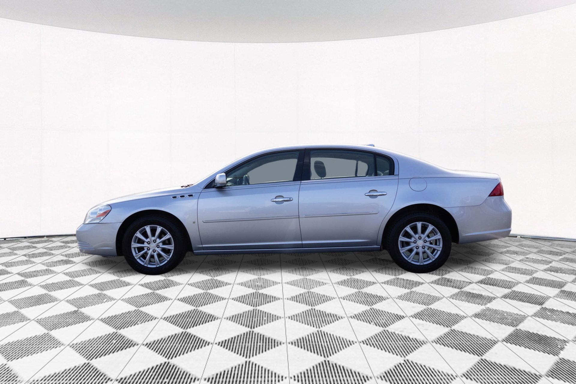Used 2009 Buick Lucerne CX FWD image 10