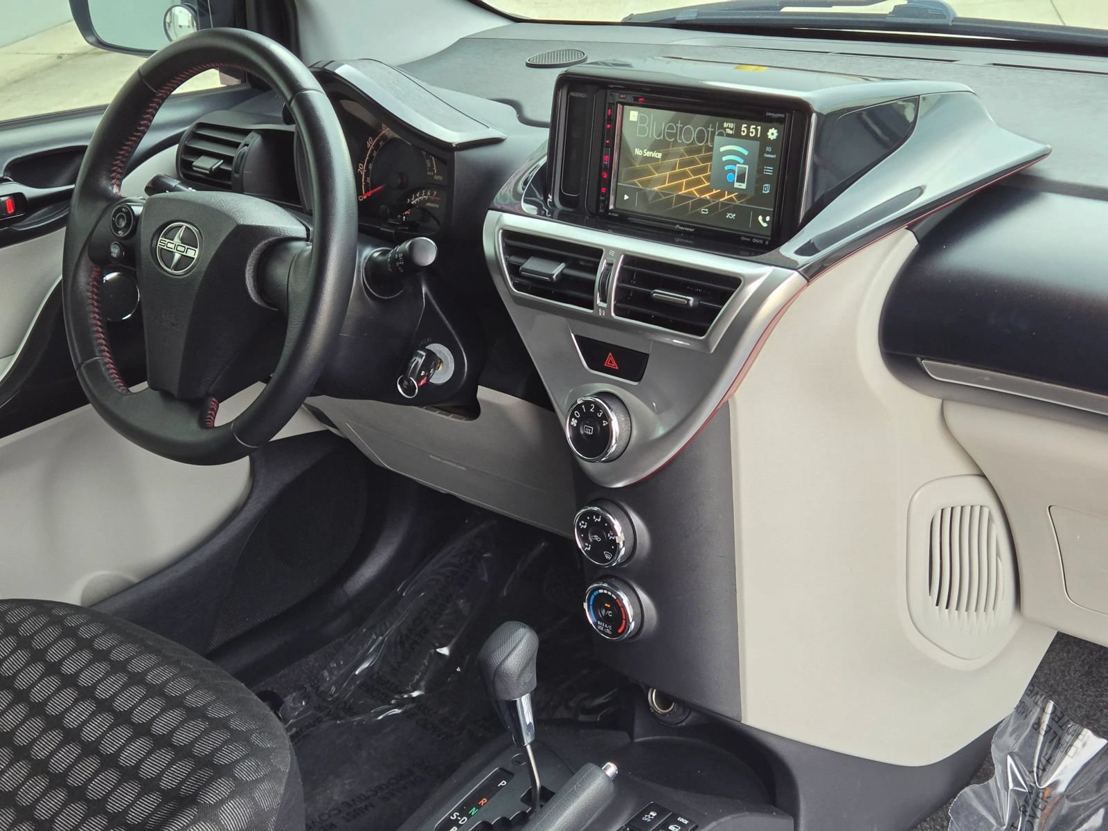 Used 2012 Scion iQ w/ Rear Speaker Pkg FWD image 22