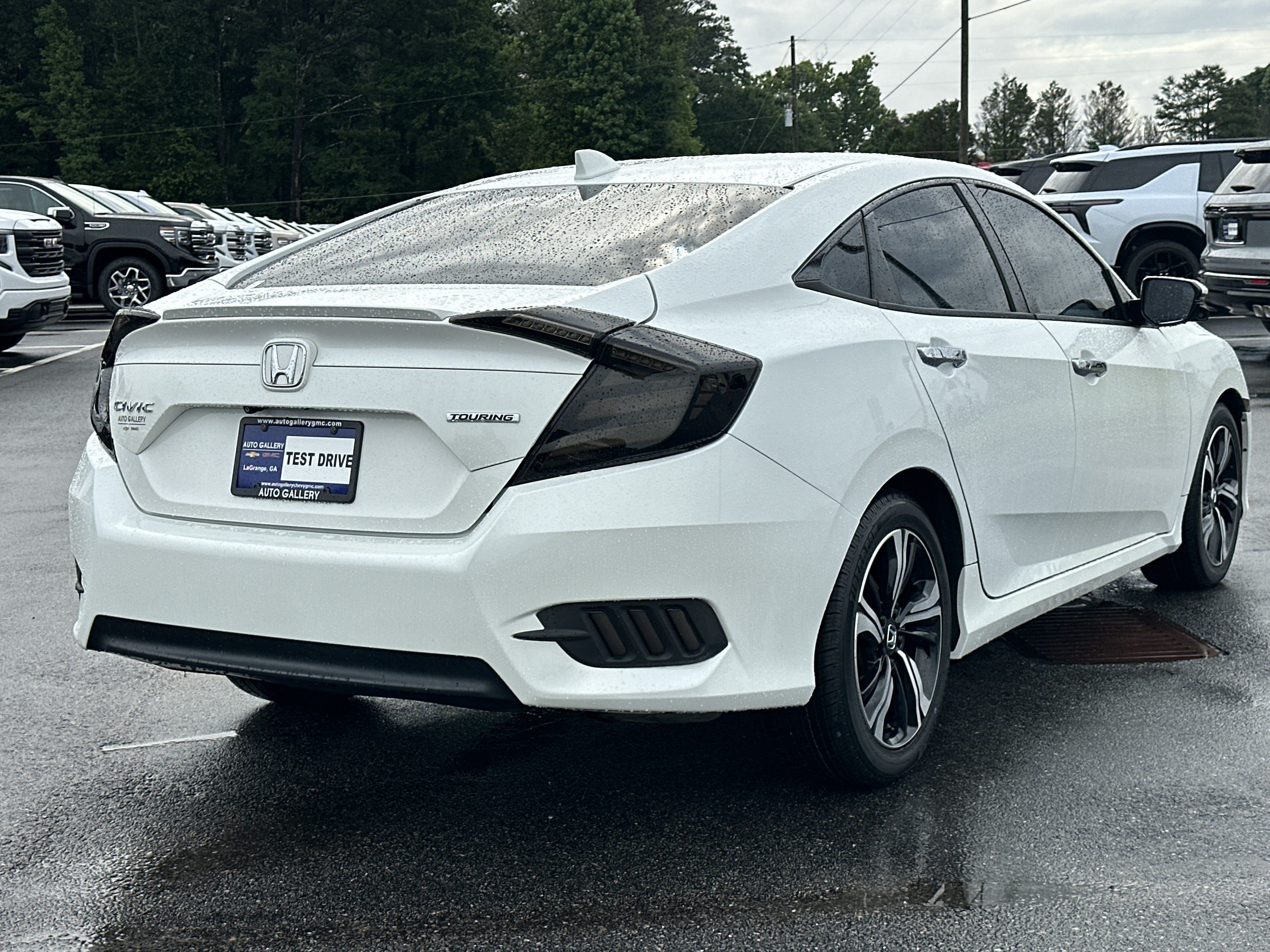 Used 2016 Honda Civic Touring image 6