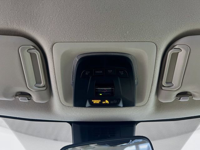 Used 2025 Toyota Corolla LE image 19