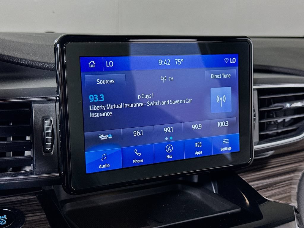 Used 2023 Ford Explorer Limited w/ Equipment Group 301A RWD image 31