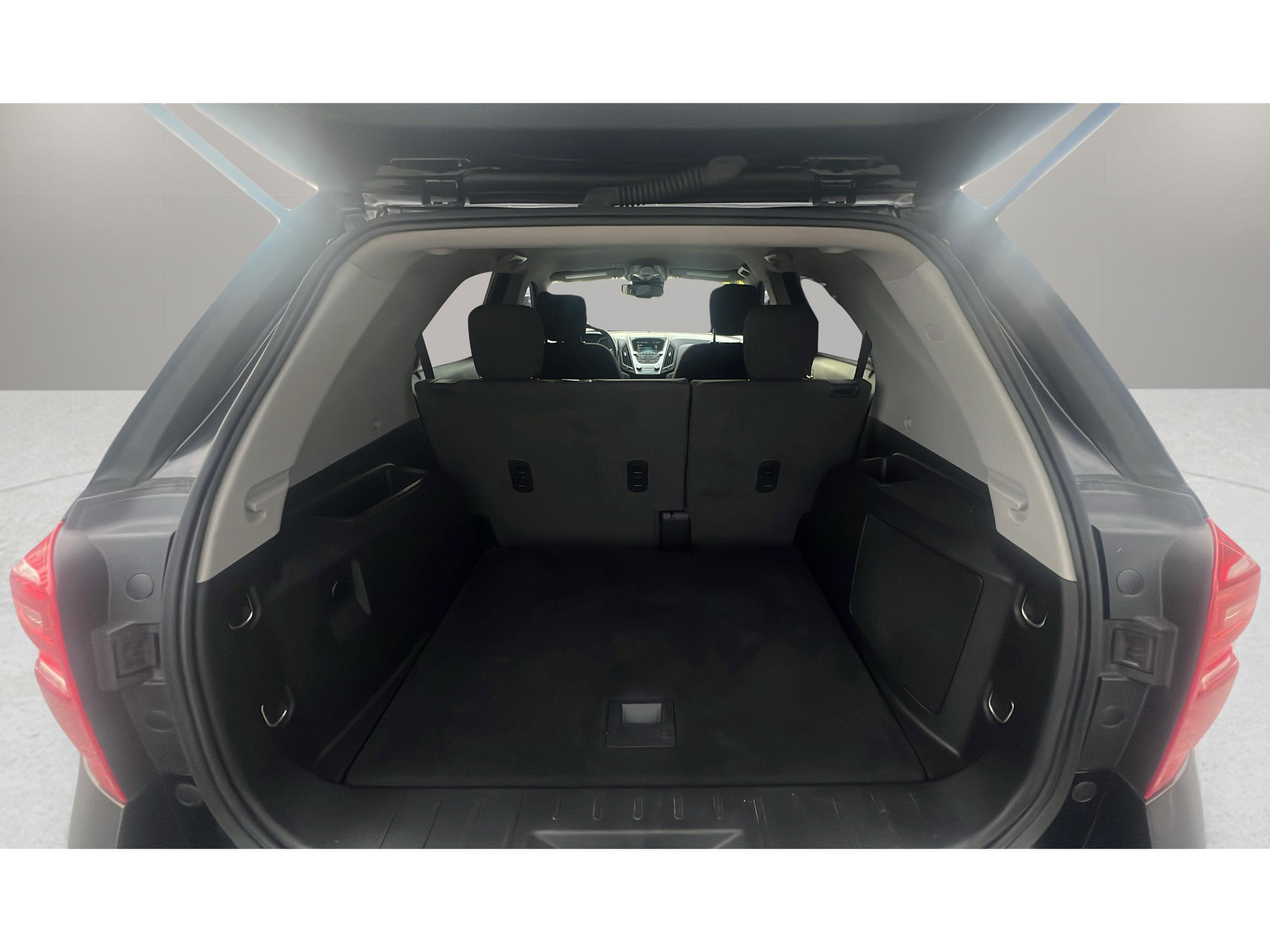 Used 2017 Chevrolet Equinox LS image 16