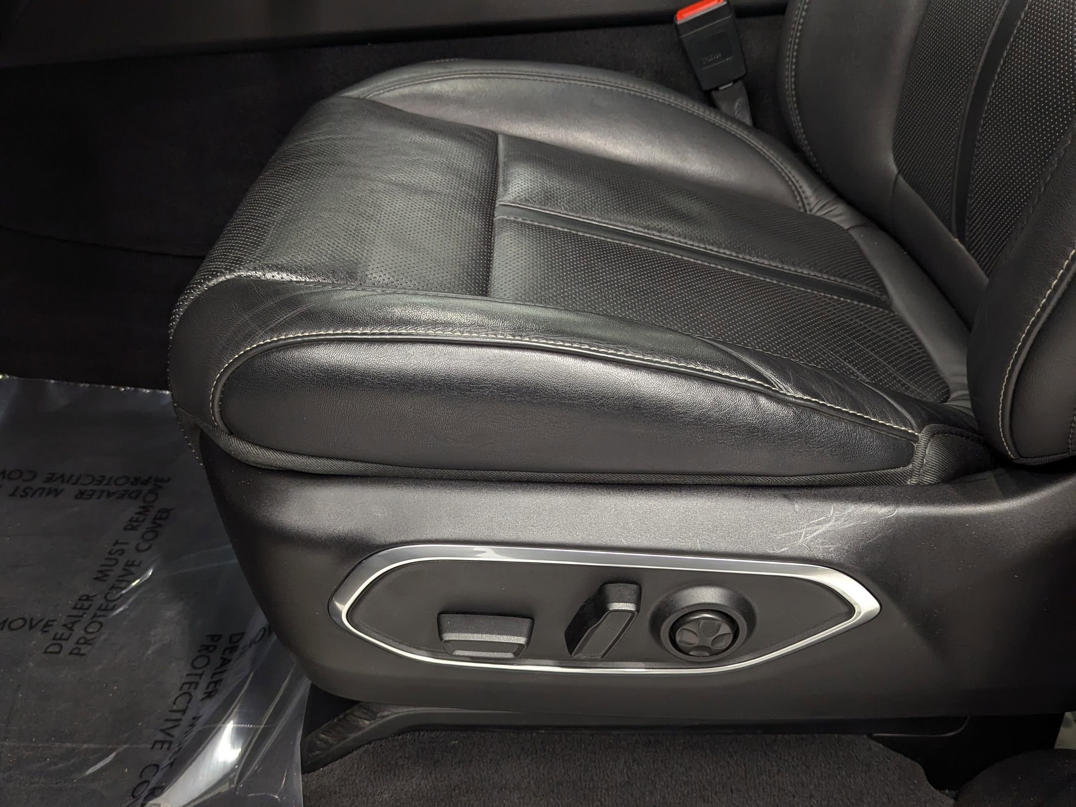 Used 2022 Jeep Wagoneer Series III w/ Premium Group I image 11