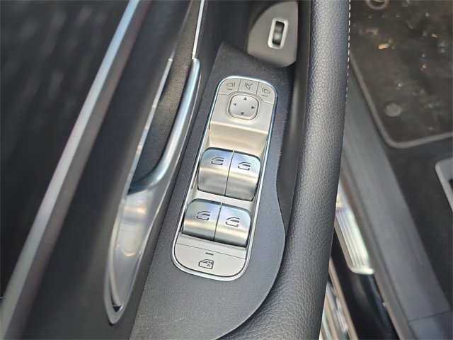Used 2025 Mercedes-Benz GLE 350 4MATIC image 14