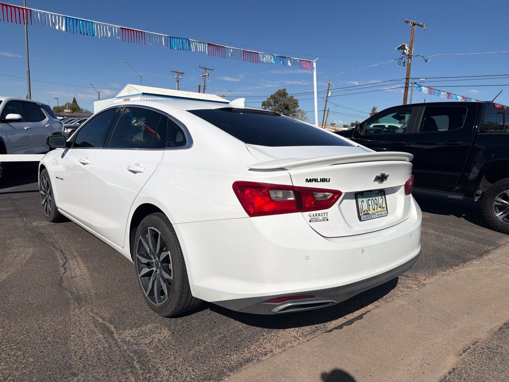 Used 2025 Chevrolet Malibu RS FWD image 4