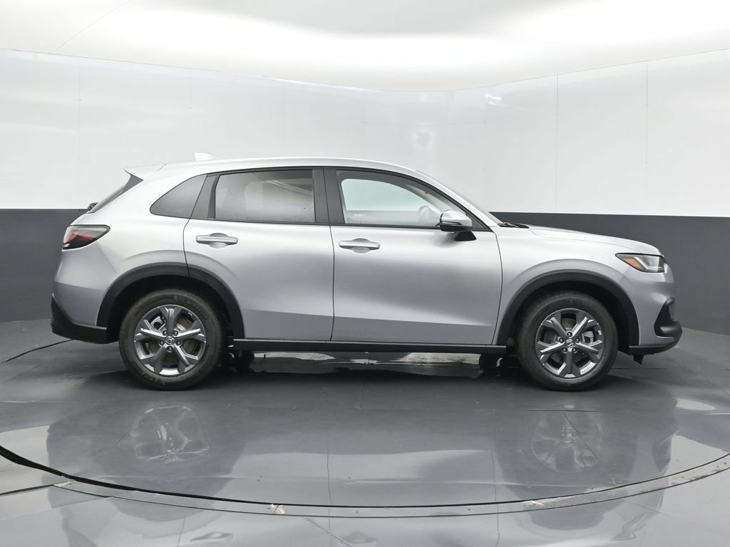 New 2027 Honda HR-V LX image 5
