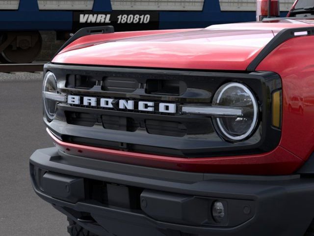 New 2026 Ford Bronco Outer Banks AWD/4WD image 19