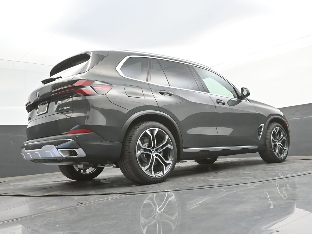 New 2026 BMW X5 xDrive50e AWD/4WD image 52