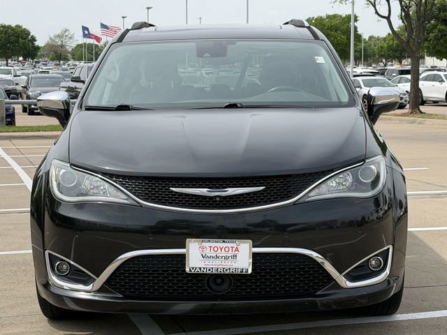 Used 2018 Chrysler Pacifica Limited w/ Tire & Wheel Group image 8