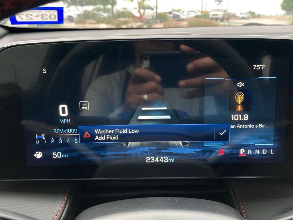 Used 2025 Chevrolet Equinox RS image 14