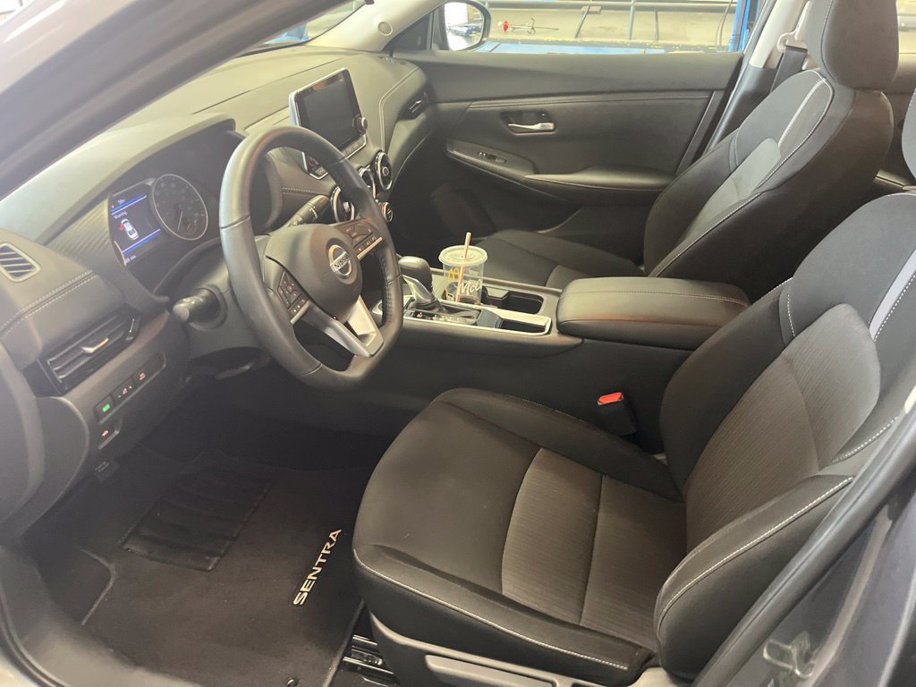 Used 2021 Nissan Sentra SV FWD image 4