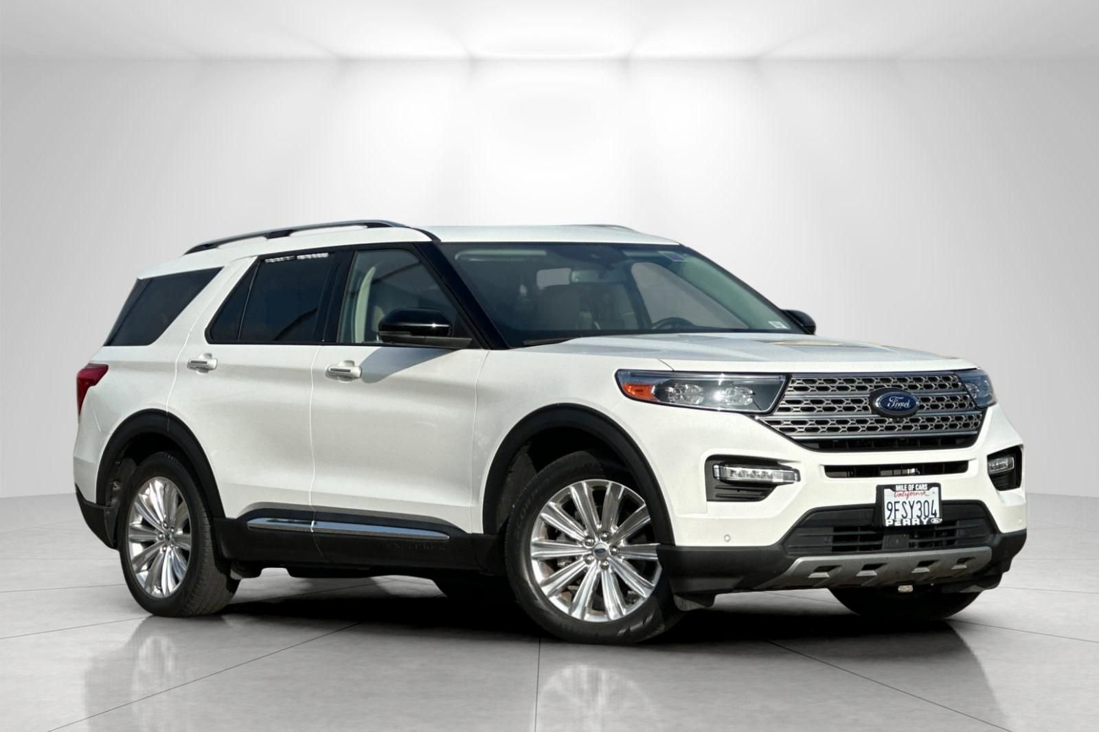 Used 2023 Ford Explorer Limited w/ Limited Technology Package image 1