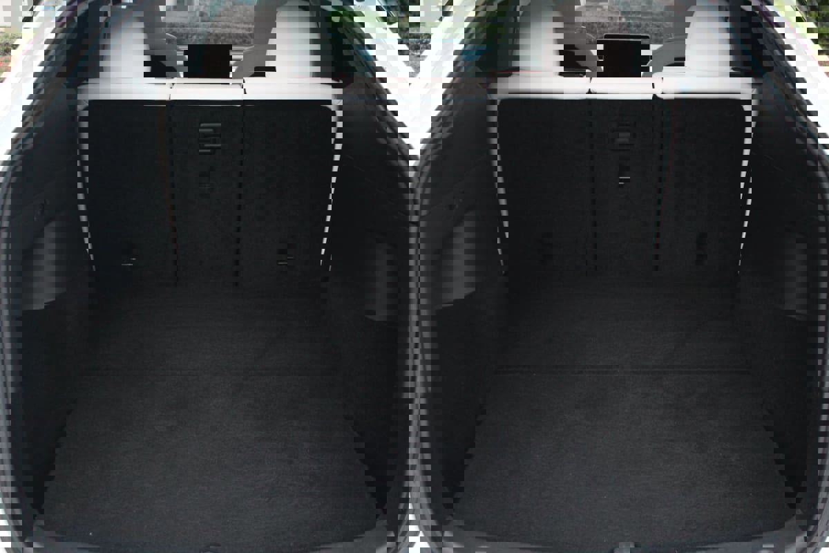 Used 2020 Tesla Model Y Performance image 13