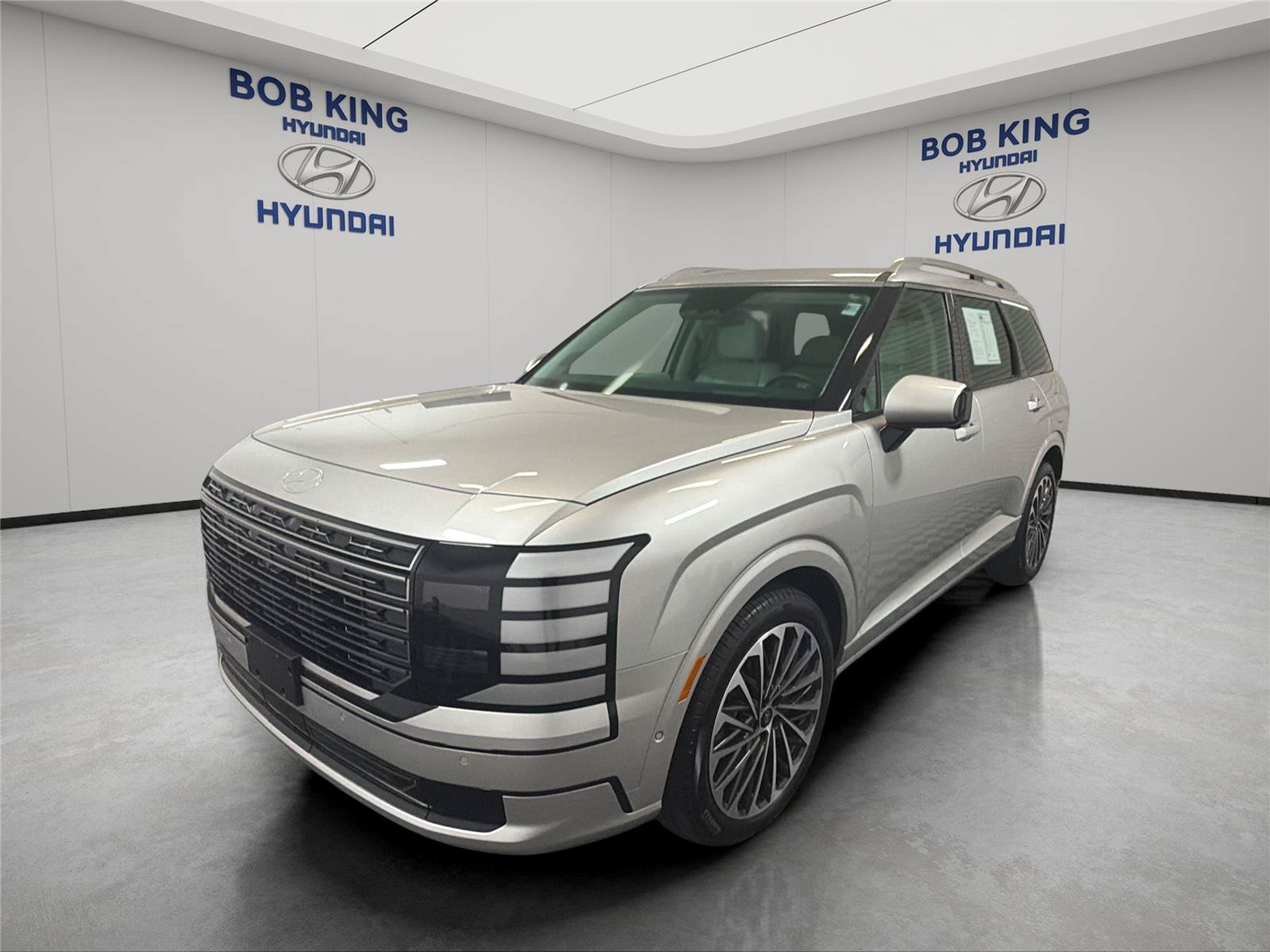 Certified 2026 Hyundai Palisade Calligraphy AWD/4WD image 1