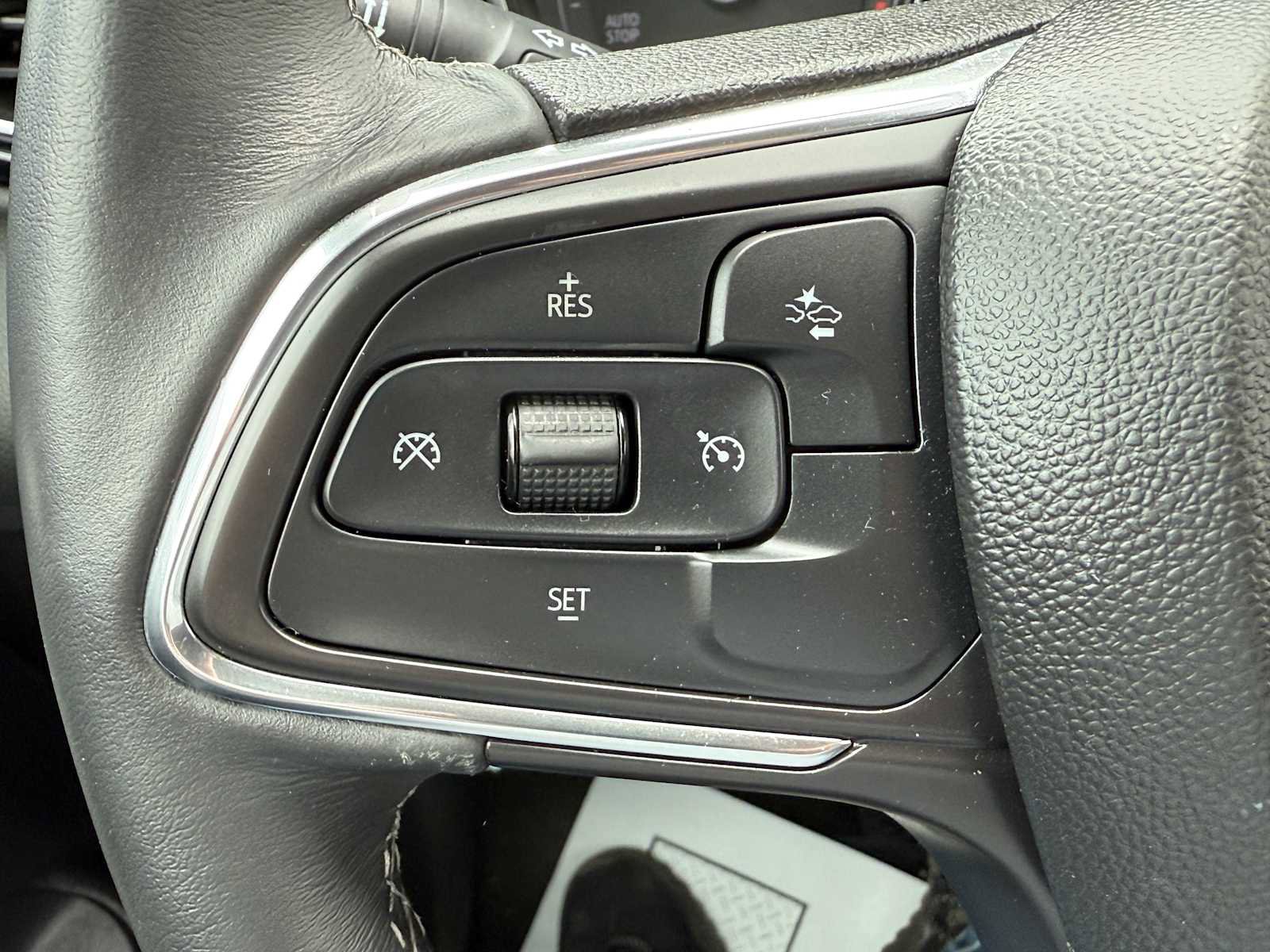 Used 2023 Buick Encore GX Preferred image 44