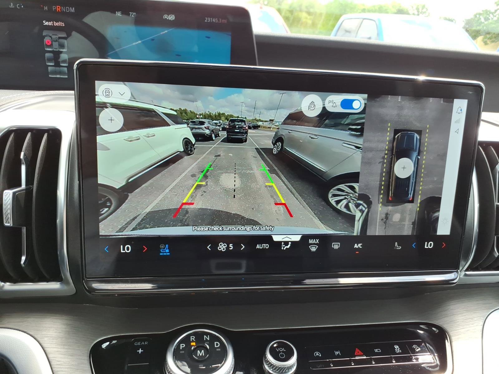 Used 2025 Ford Expedition Platinum AWD/4WD image 20