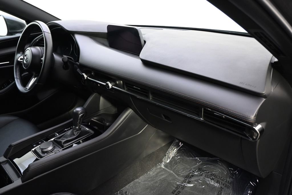 Used 2023 MAZDA MAZDA3 s image 15