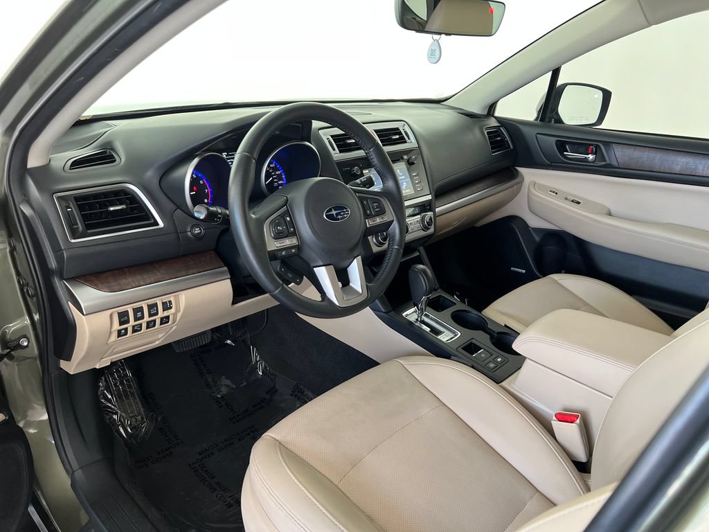 Used 2017 Subaru Outback 2.5i Limited AWD/4WD image 19