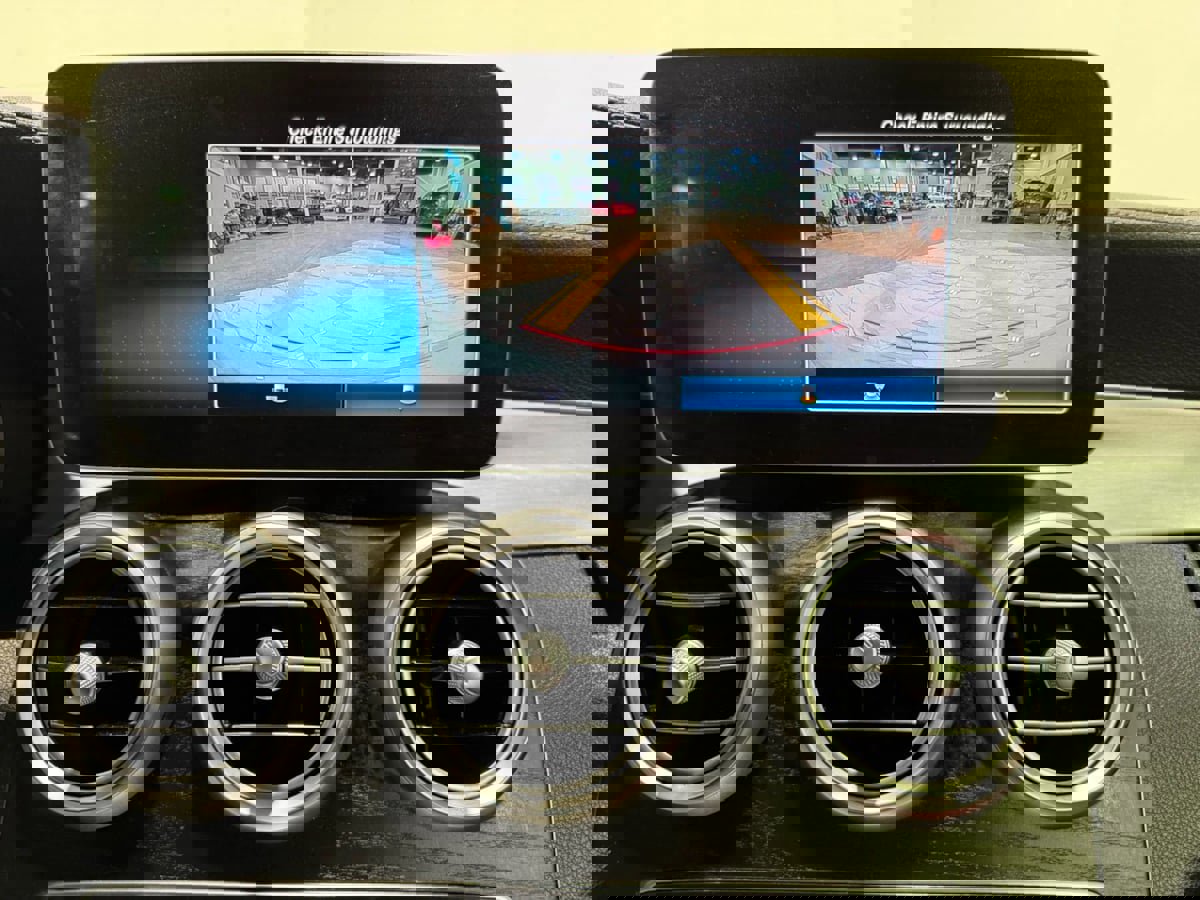 Used 2019 Mercedes-Benz C 300 Cabriolet image 24