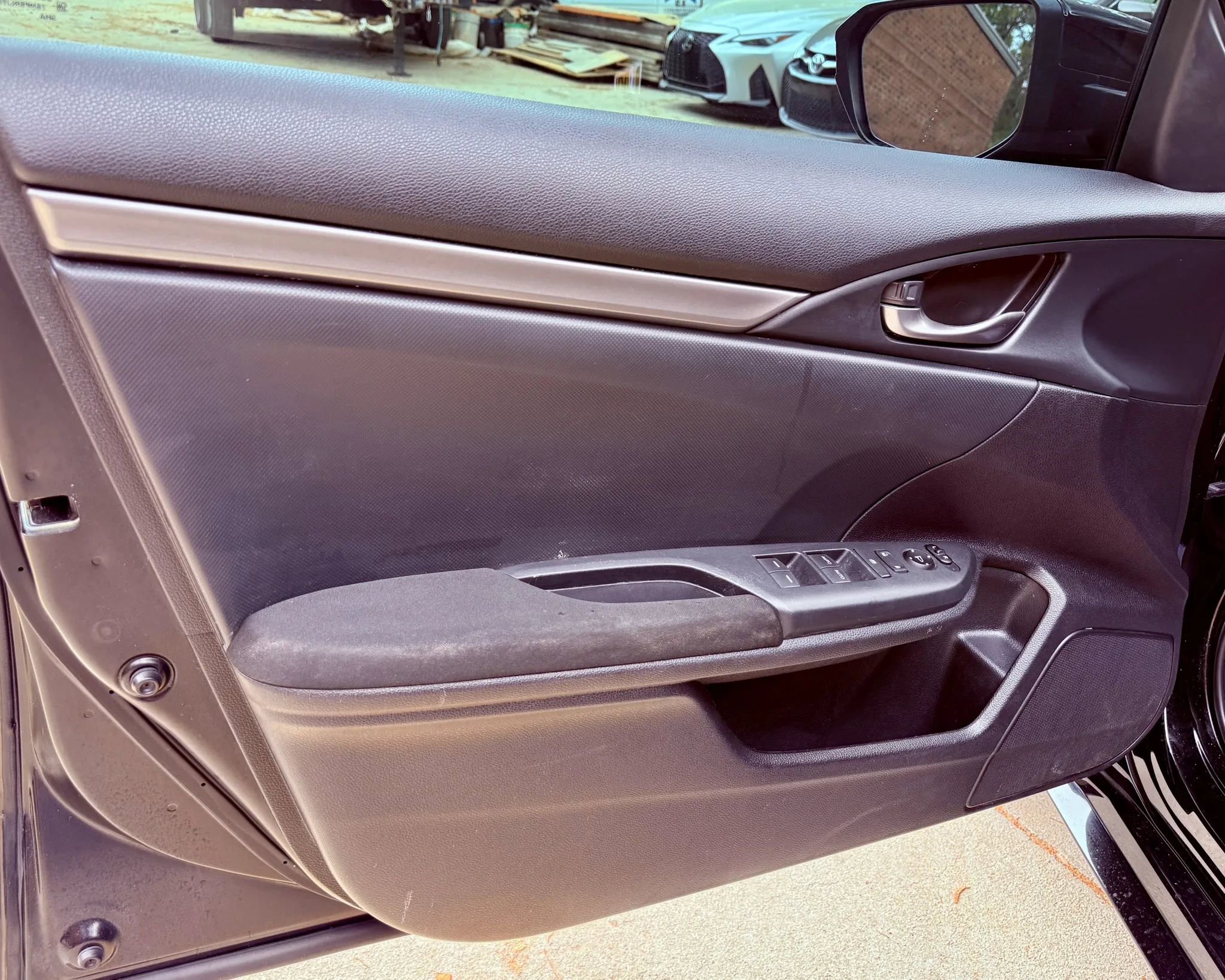 Used 2018 Honda Civic Sport image 9