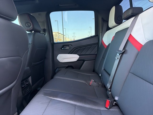 Used 2024 GMC Canyon AT4X image 18