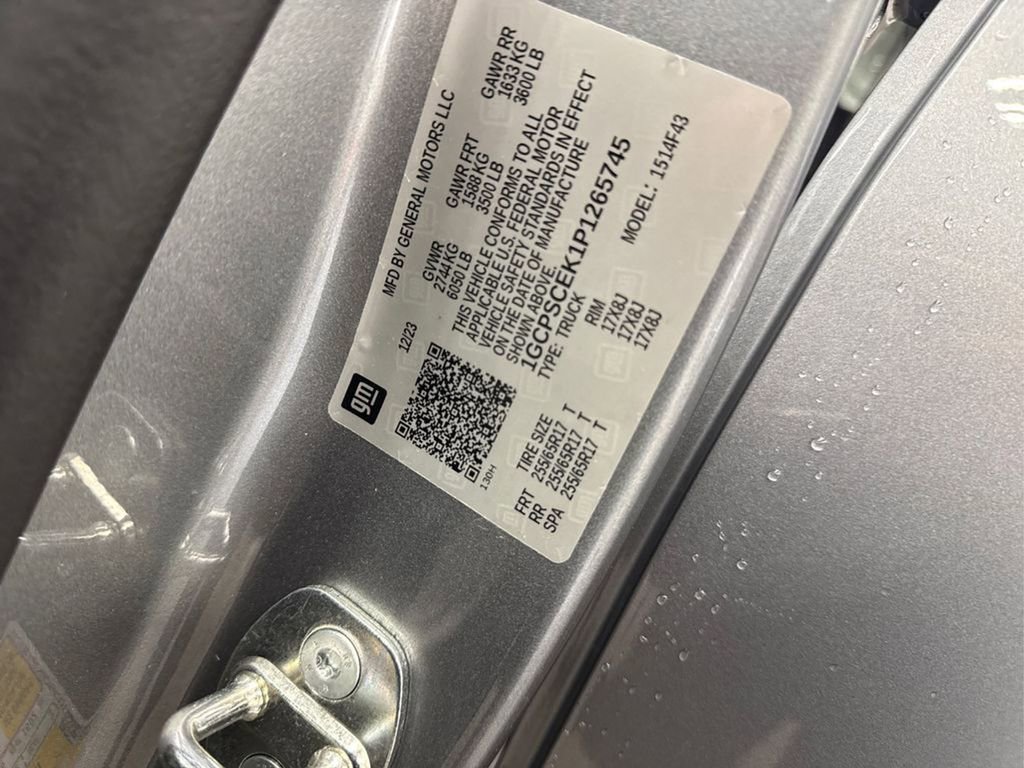 Used 2023 Chevrolet Colorado LT w/ LT Convenience Package image 17